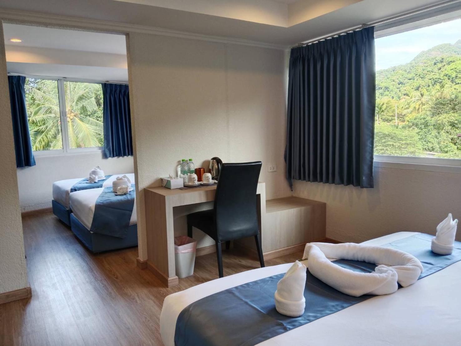 Eastique Hotel Koh Chang Trat Exterior foto