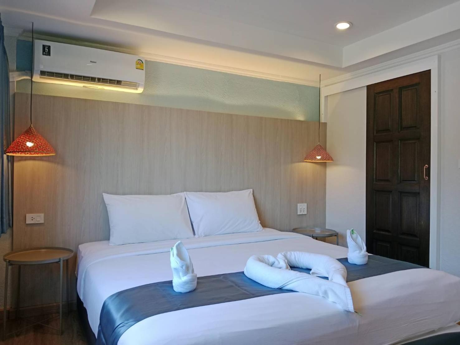 Eastique Hotel Koh Chang Trat Exterior foto